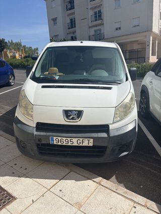 Peugeot Expert 2008