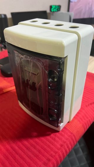 Caja distribución 4 vías IP65