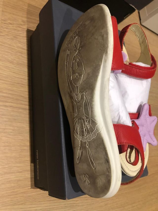 Sandalias niña Camper