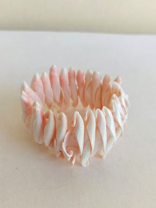 Bracciale con conchiglie rosa nuovo