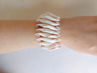 Bracciale con conchiglie rosa nuovo