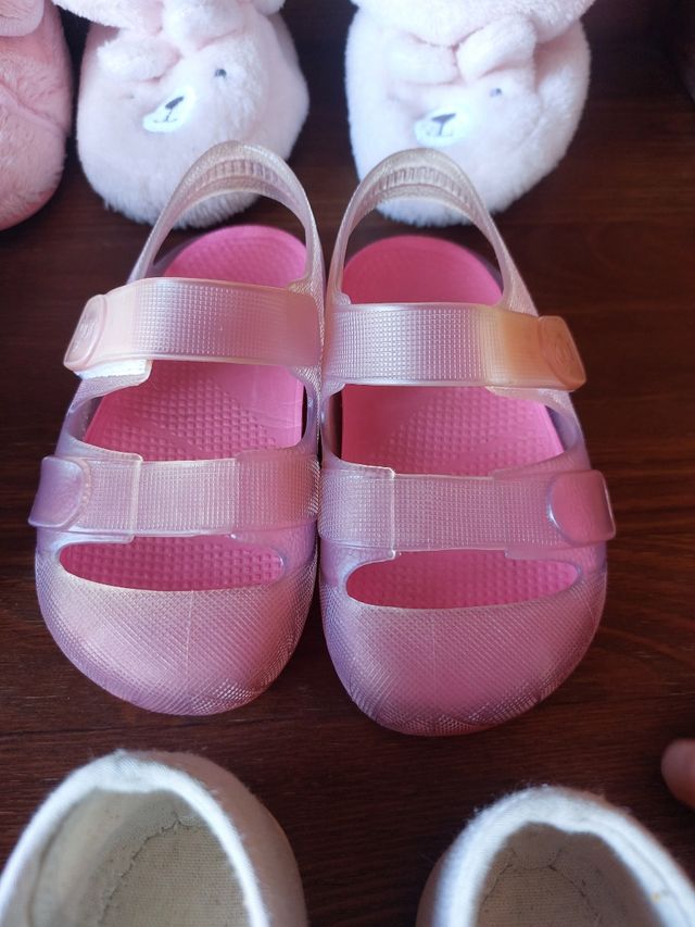 Lote zapatos bebé niña talla 21 22