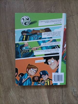 Los Futbolísimos 1: El misterio de los árbitros...