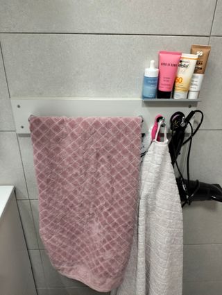 Colgador Pared - Baño - Moderno