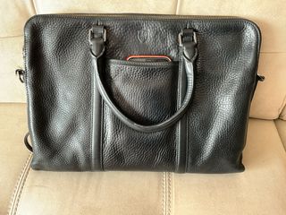 Maletín Massimo Dutti piel negra
