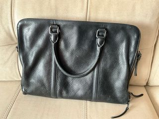 Maletín Massimo Dutti piel negra