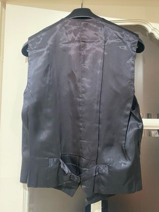 Traje de hombre invitado