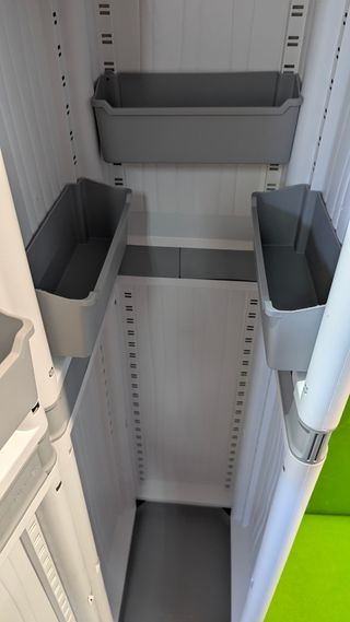 Terry Escobero Estrecho, para Interiores y Exterio