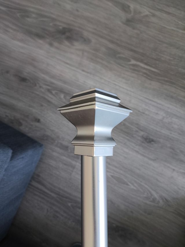 Barras para cortinas - metalicas plateadas