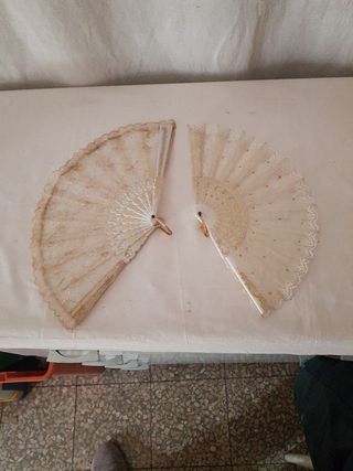 2 Abanicos infantiles dorados
