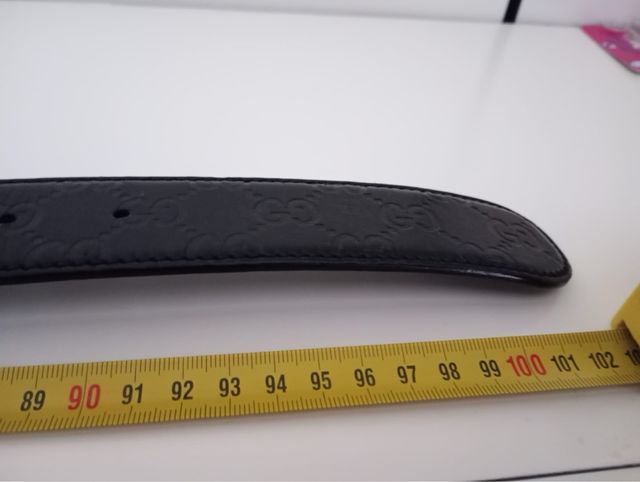 Cintura Gucci - Pelle nera, fibbia oro