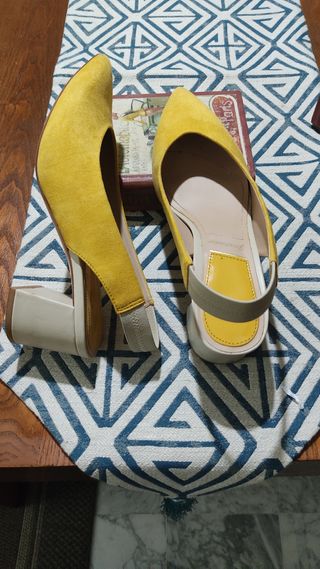 Zapatos Stradivarius 