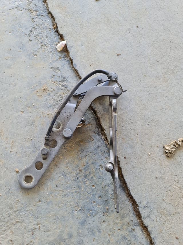 Bisagras capó BMW E46 Coupé