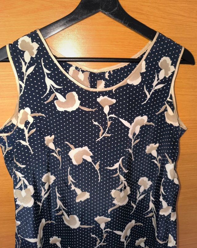 Abito sartoriale smanicato taglia L