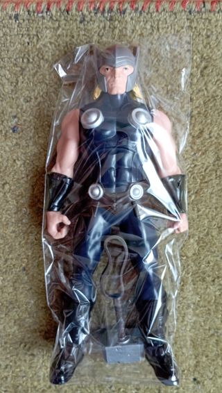 Superhéroes Hasbro 24cm