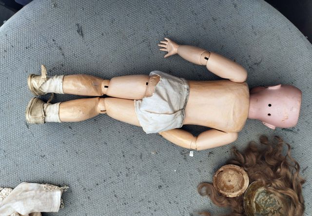 MUÑECA ANTIGUA PORCELANA FRANCESA...