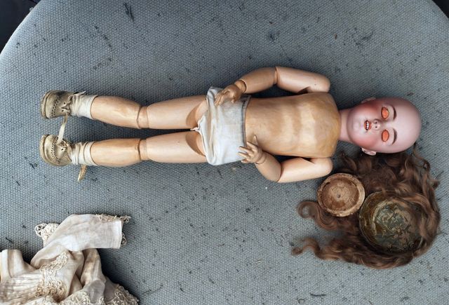 MUÑECA ANTIGUA PORCELANA FRANCESA...