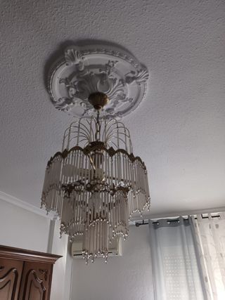 Lamparas de mesa y techo estilo antiguo