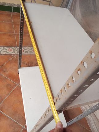 Estantería metálica gris - 5 baldas