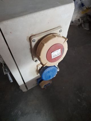 Cuadro de Obra Trifasica Pequeño incompleto Vera