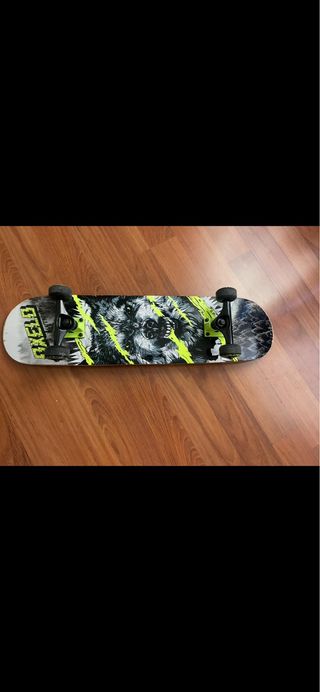 Skateboard