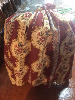 Traje de huertana cosido por Carmen Esteve