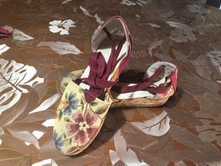 Traje de huertana cosido por Carmen Esteve