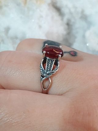 Anillo de Plata con Granate