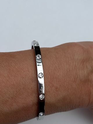 Pulsera brazalete de acero y circonitas, Lotus.