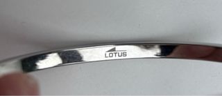 Pulsera brazalete de acero y circonitas, Lotus.