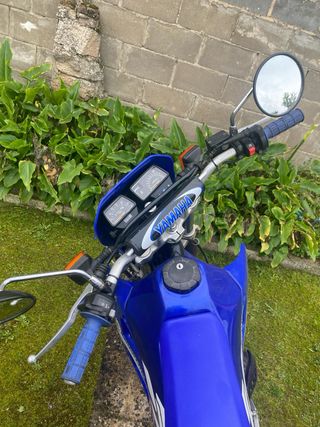 YAMAHA DT125