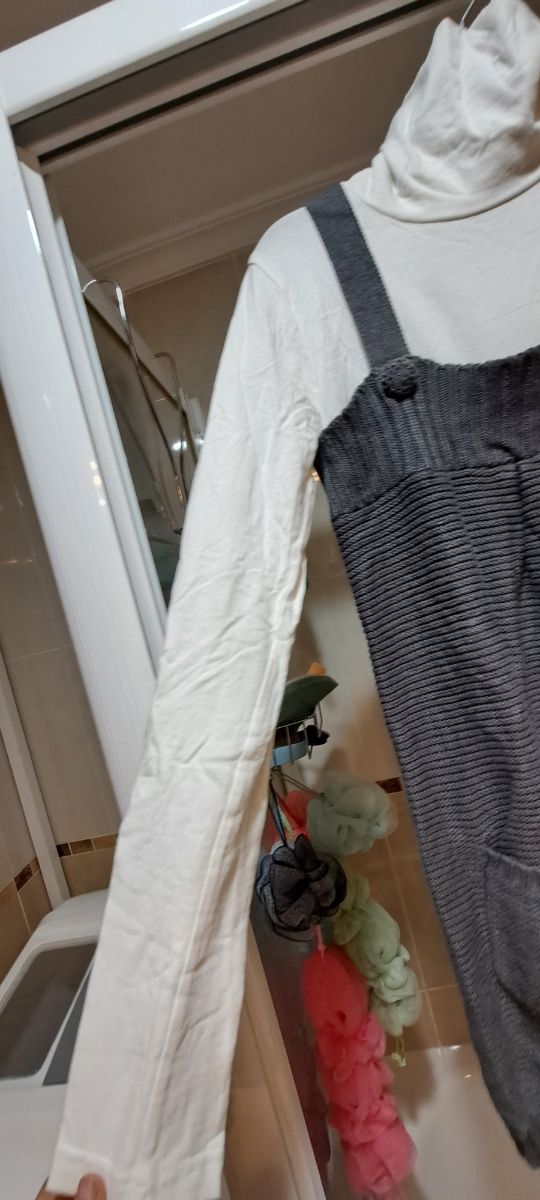 Vestido cuello vuelto