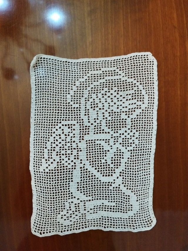 Quadro all' uncinetto realizzato a mano