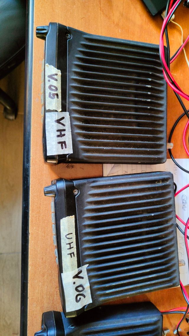 Lotto Radio VHF UHF Alan Hm135