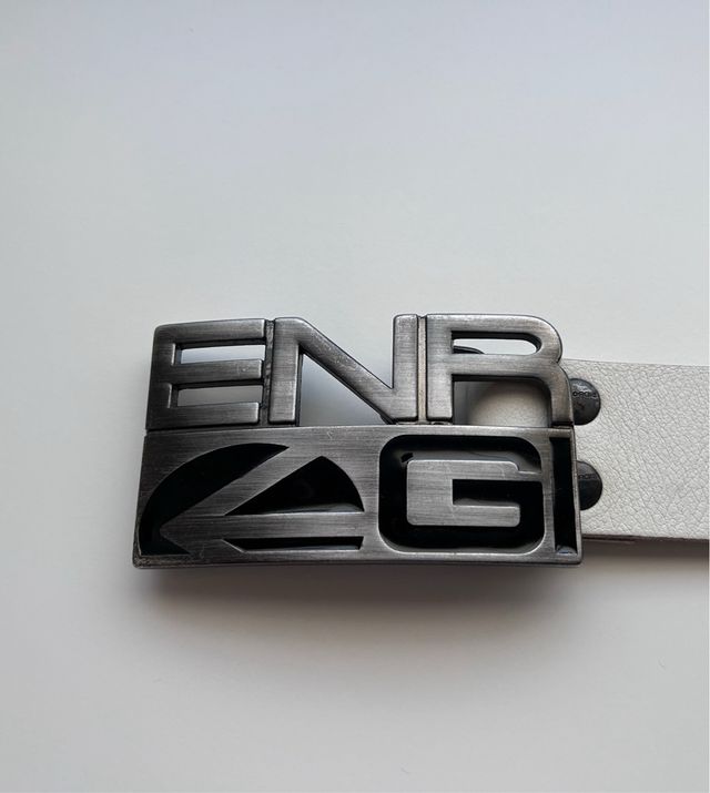Cinturon ENERGIE blanco y plata