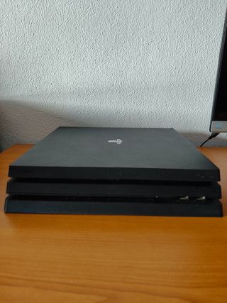 PS4 Pro (PlayStation 4 Pro) - Preto