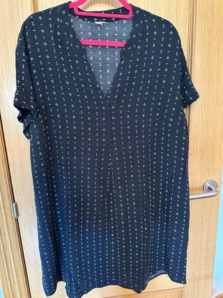 Vestido azul marino - blanco estampado