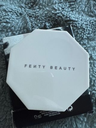 Iluminador Killawatt Fenty Beauty