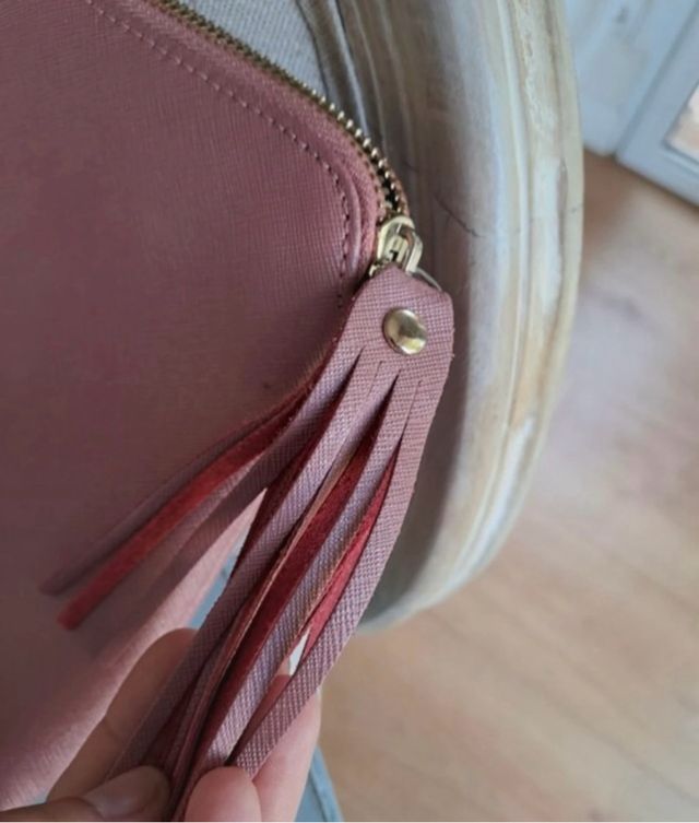 Bolso clutch Roberto Verino piel con  cadena