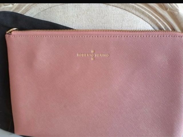 Bolso clutch Roberto Verino piel con  cadena