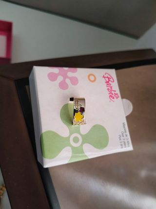 Anillo niña marca barbie