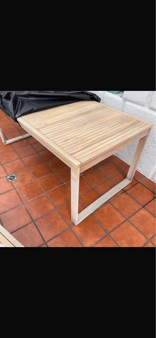 Set jardín con mesa extensible y 4 sillas