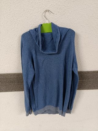 Jersey azul del zara talla 9 10 años.