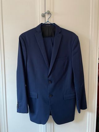 Traje Zara azul marino - talla M