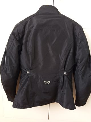 Cazadora moto Ixon negra