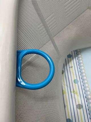 Parque infantil con red