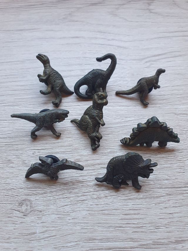 PINS COLECCION DINOSAURIOS
