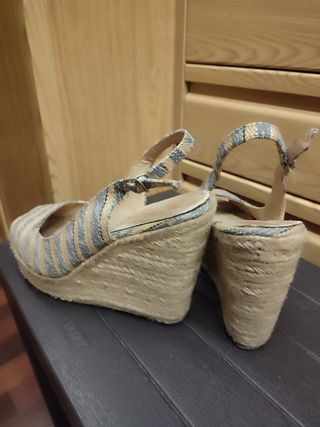 Alpargatas talla 39 cuña.