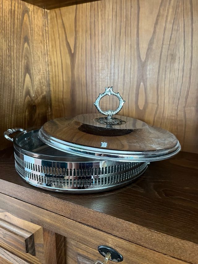 Fuente plateada c/tapa Pyrex