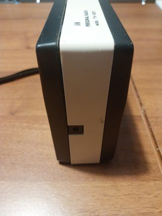 Radio Hitachi modello TH 801